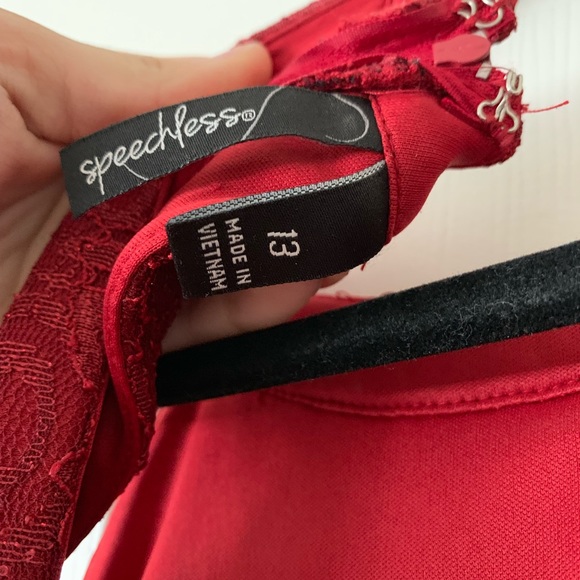 Dress - Picture 6 of 6